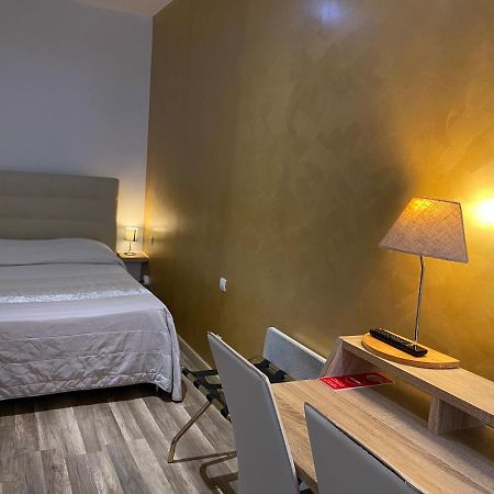 Kyriad Direct Beziers Centre ภายนอก รูปภาพ